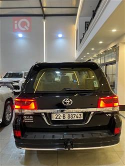 تويوتا لاندكروزر